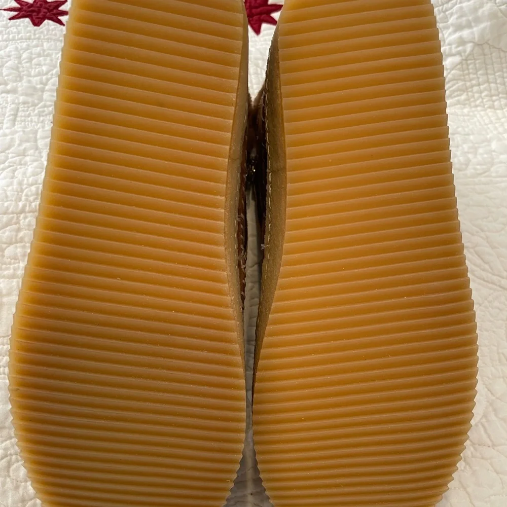 Laidback London Setsu bootie.Suede Ankle Boots with shearling Lining - Picture 3 of 6